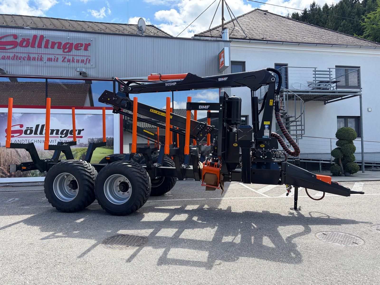 BMF 13T1 mit BMF 905 HP Kran