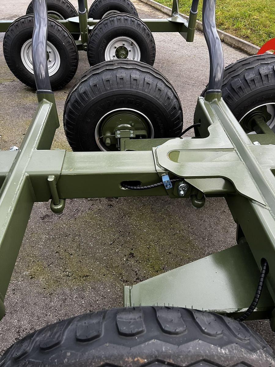 Farma T9F mit C 6,7m G3 Kran