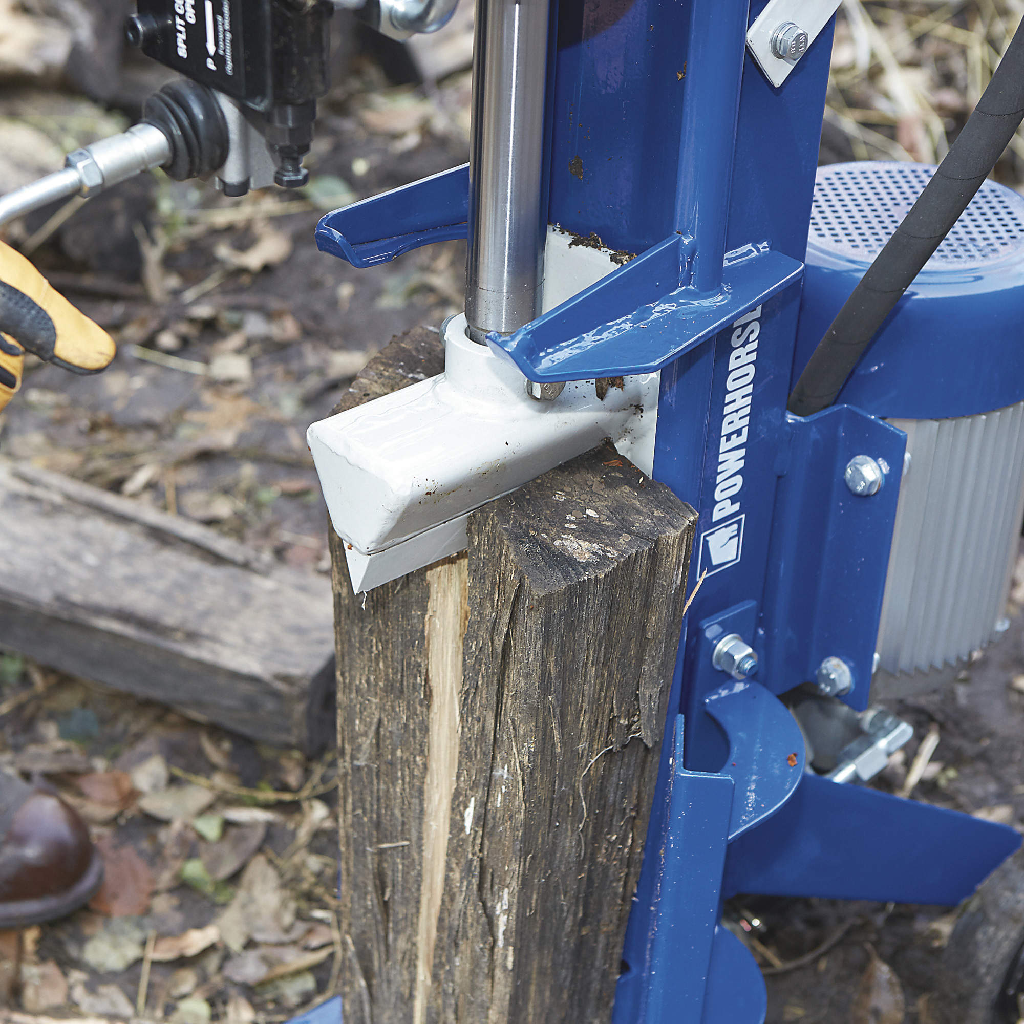 Powerhorse Horizontal-/Vertikal-Elektro-Holzspalter, 8 Tonnen, 15 Ampere, 120-V-Motor